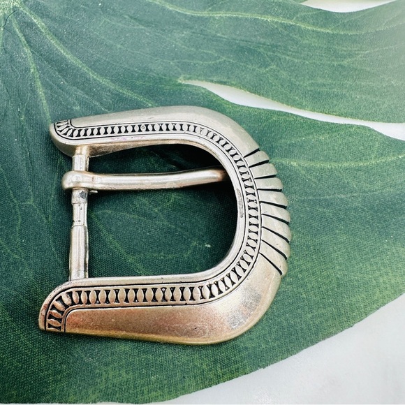 Vintage 1991 ROC Silver Plated Belt Buckle 2" x 2" Cowgirl Southwest Boho 1991 - Picture 8 of 8